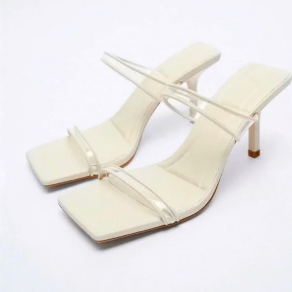 NWOT Zara VINYL STRAPPY SANDALS Size EU 38